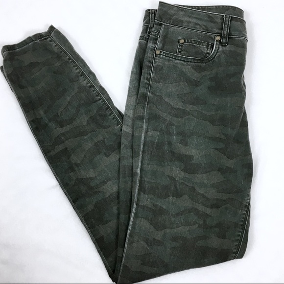 Two by Vince Camuto Pants - Two by Vince Camuto Camouflage Skinny Ankle Pants